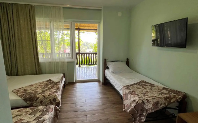 The Guest House At Henry's