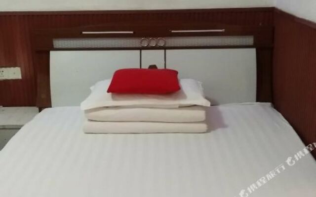 Warm Time Homestay (Chongqing North Railway Station)