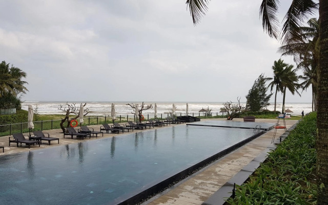 Two Bedrooms Apartment with Sea View