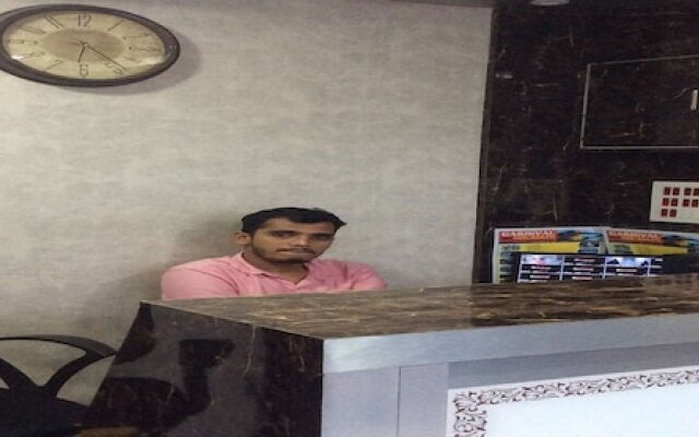 Room Maangta 133 @ Kurla West