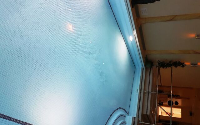 Clifton Park Hotel - Exclusive to Adults