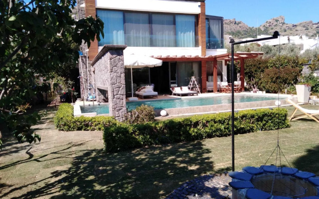 Villa No 5 Boutique Hotel