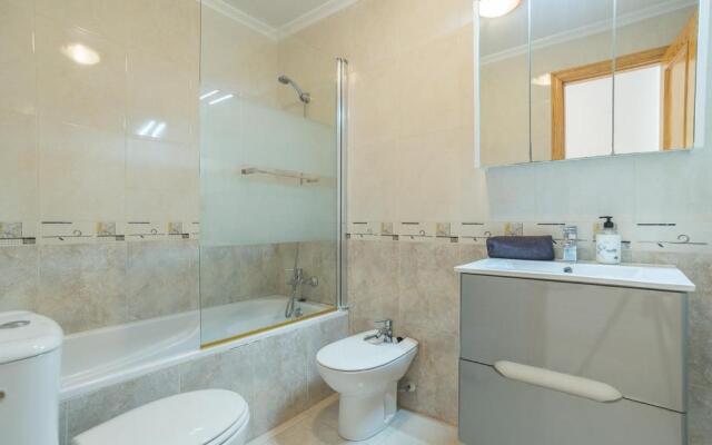 2 bedroom 2 Bathroom Entire Apartment in Rojales with Pool