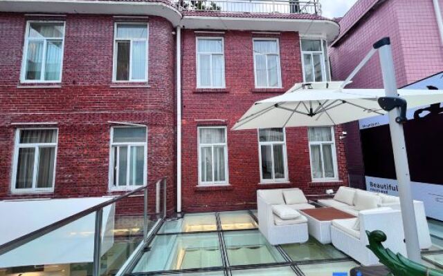 Xiamen Honglou Seaview Courtyard (Zengxuan Branch, Huandao Road)