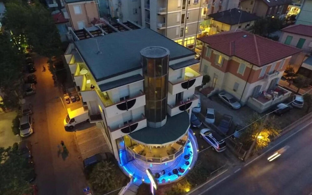 Hotel Amba