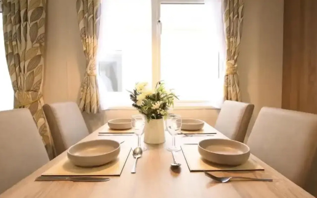 Fantastic Family 3-bed Static Caravan Cooper bea