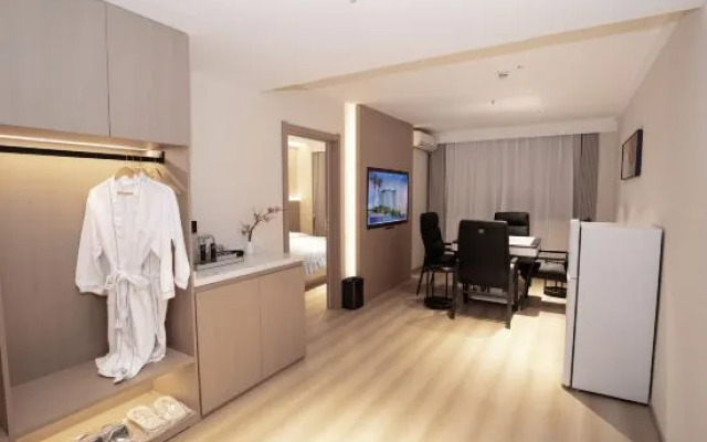 Dianchi Yunheng Hotel (Kunming Xishan District People's Court Branch)