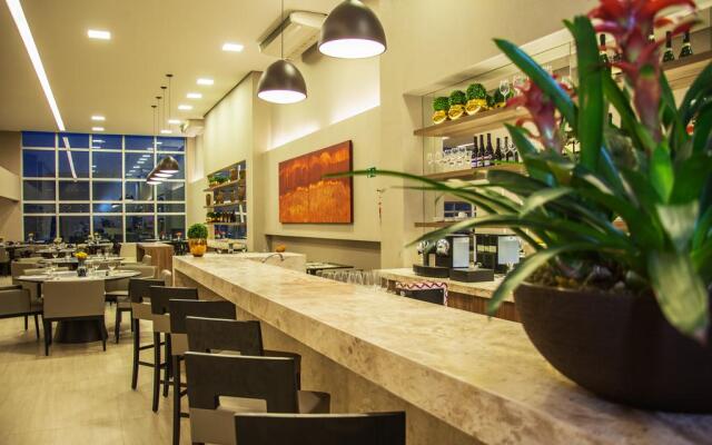BH Raja Hotel