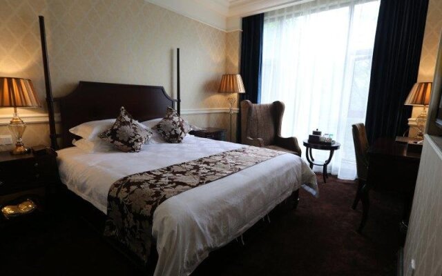 Fairyland Hotel