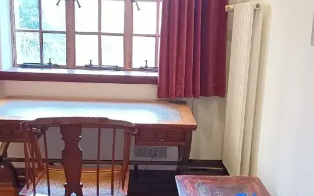 Lingdong Journey Homestay (Huaihai Middle Road)