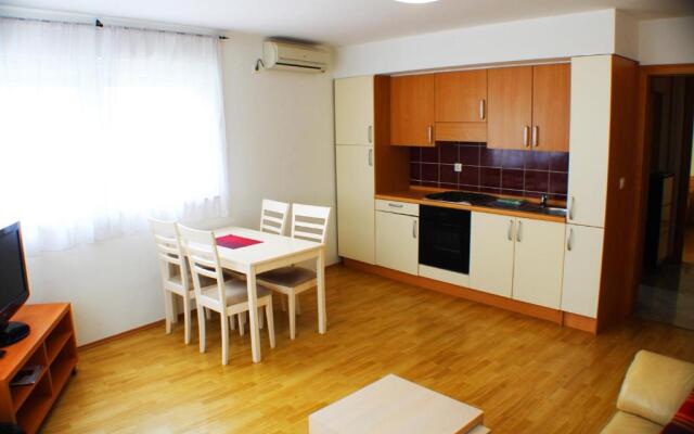 Bokun Apartments III