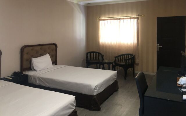 ZEN Rooms Sedati Juanda