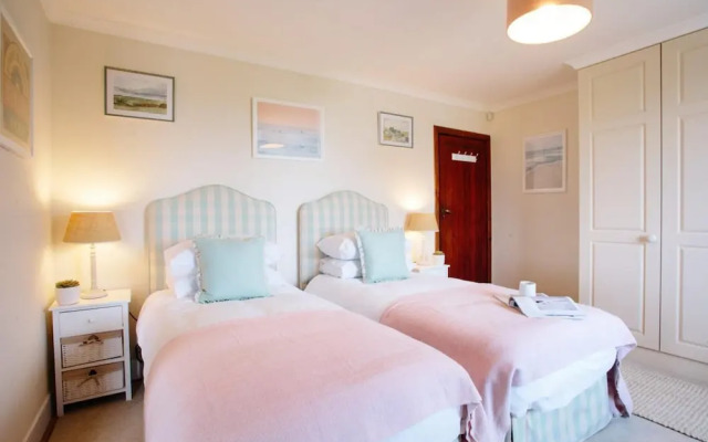 Beautiful 5-bed House in Port Isaac