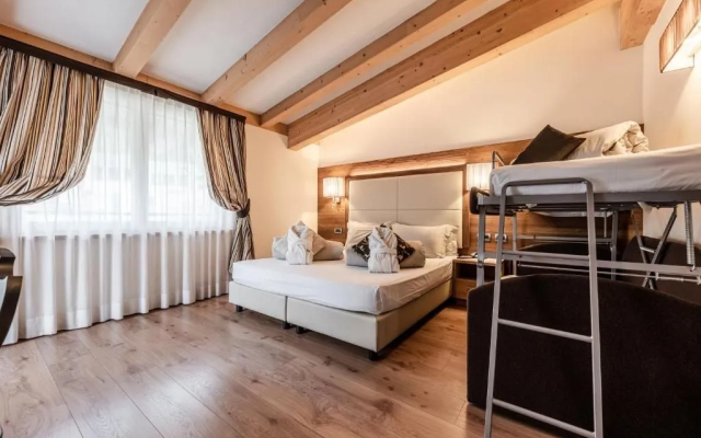 Hotel Sporting Ravelli