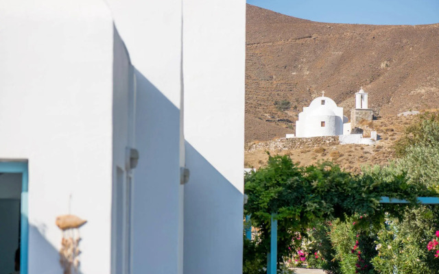 Mouras Studios