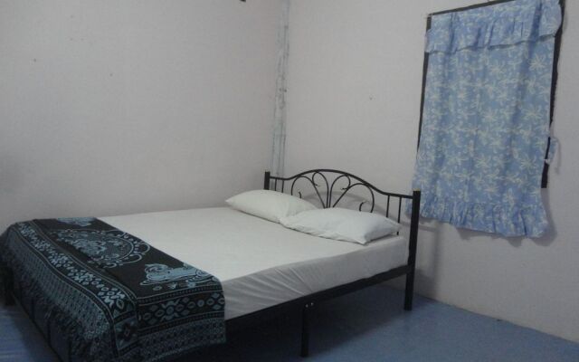 Grandma's Home Sangkhlaburi