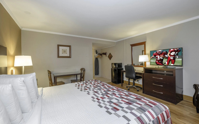 Red Roof Inn & Suites Herkimer