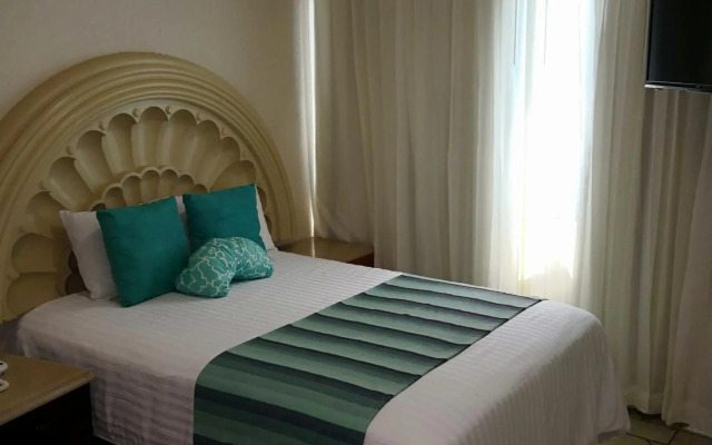 Hotel Playa Marina