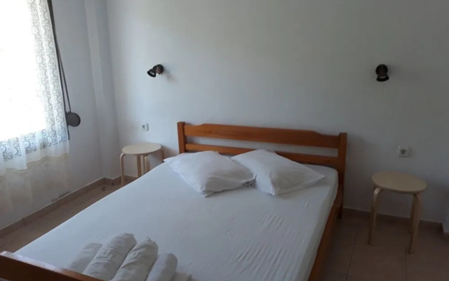 Petradaki Apartments