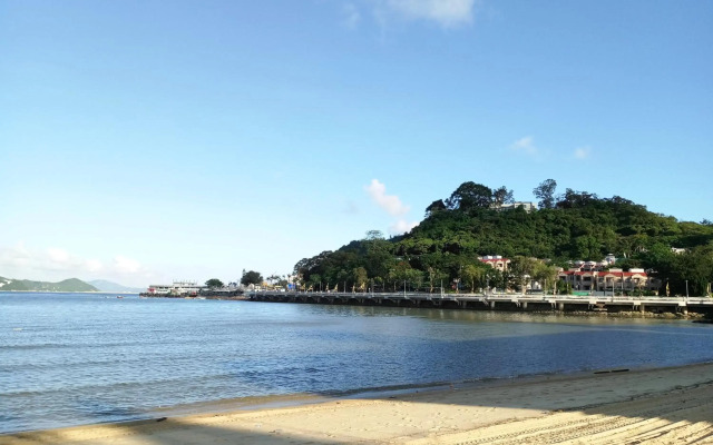 Silvermine Beach Resort