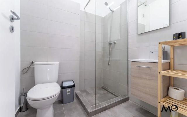 MoHost Dynamic - Modern 2BR Apartment
