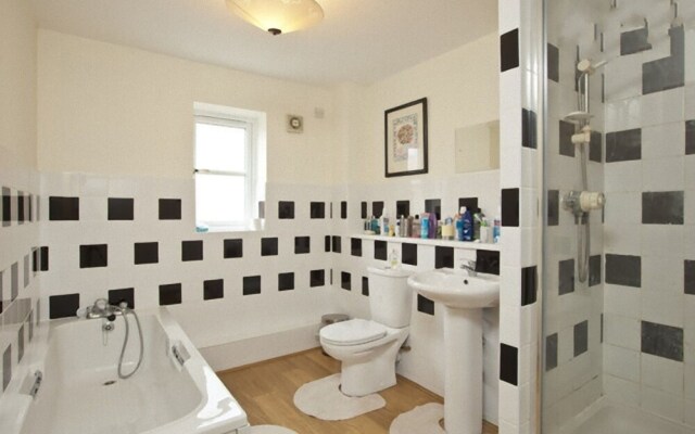 Burgess Hill Homestay