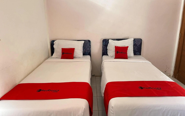 OYO 3006 Falisha Homestay Syariah