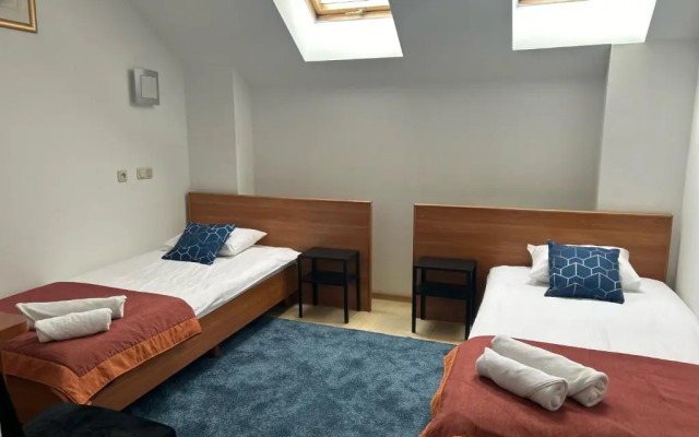 Hotel Sutoris