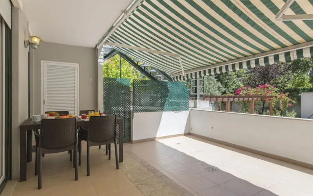 Saldanha Valmor Terrace