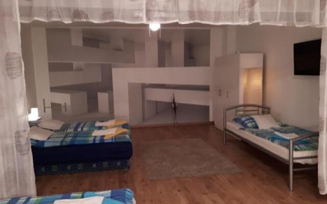 Mini Vendégház Apartman - kiadó apartman Budaörs, kiadó szállás Budaörs