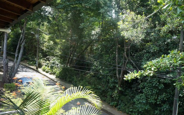 The Garden of Blues Hostel