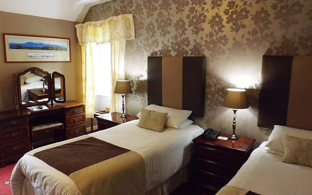 Cairndow Stagecoach Inn