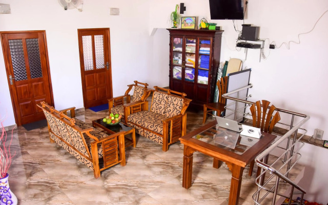 Channa Villa & Tours