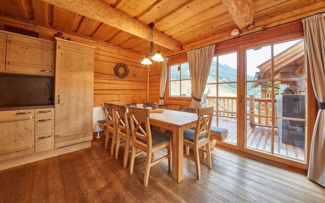 Chalets Blockhaus Saalbach by HolidayFlats24