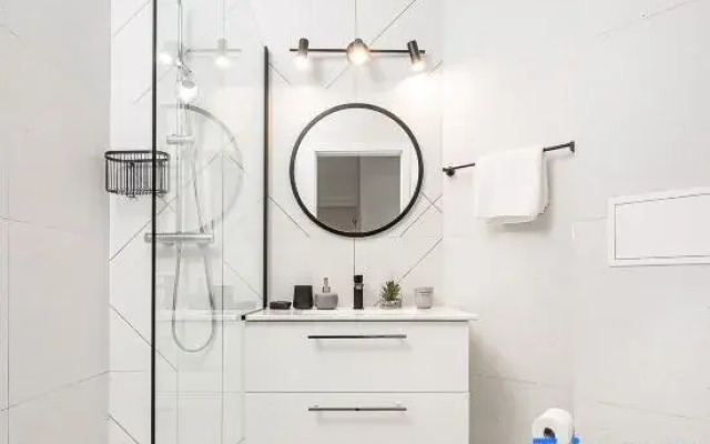 Lumina Charming 3-room apartment in the center of Warsaw