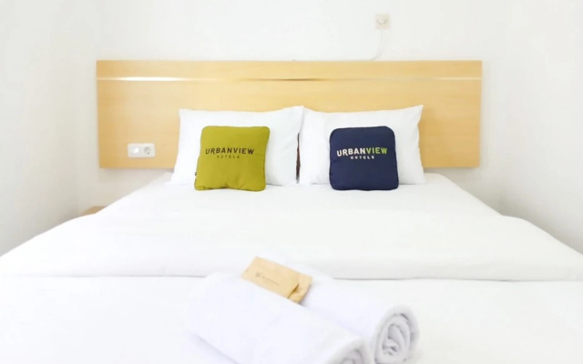 Urbanview Hotel Manggala Maguwoharjo – Guest Rooms – Sleman