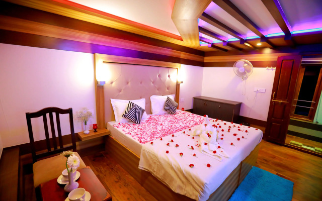 Kerala Luxury House Boat