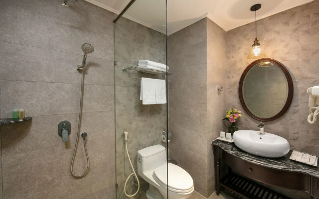 Canary Hanoi Hotel