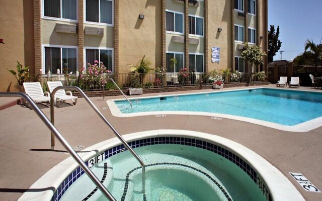 Best Western Plus South Bay Hotel