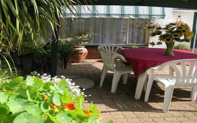 Cosy Den B&B Luxury Guest House Style
