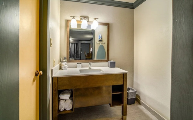 Rodeway Inn Compton
