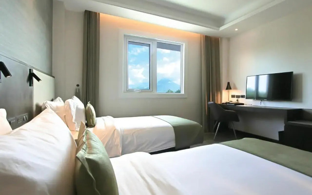 The Marison Hotel