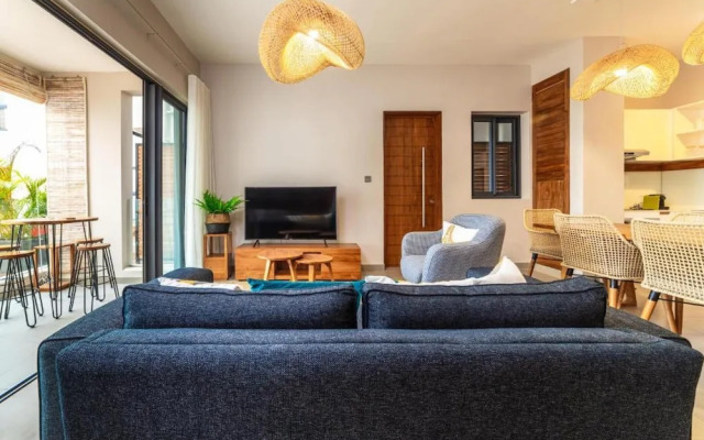 Immaculate 2-bed Apartment in Pereybere Grand Baie