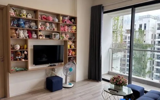 Furnished 2 Bedrooms Luxury Masteri Apartment, Vinhomes Grand Park – Balcony – Ho Chi Minh City