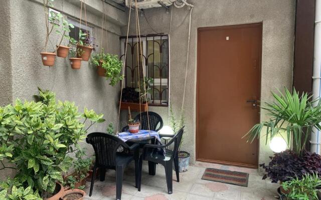 Downtown-home in the heart of old Tbilisi