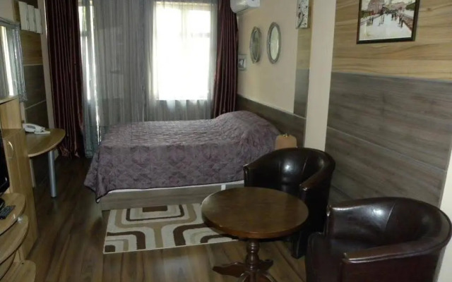 Three Dolphins Family Hotel