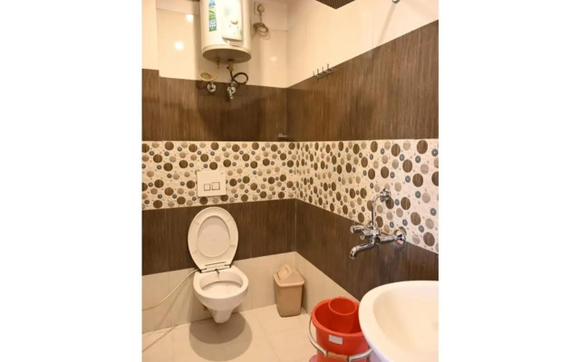 Hotel Arya