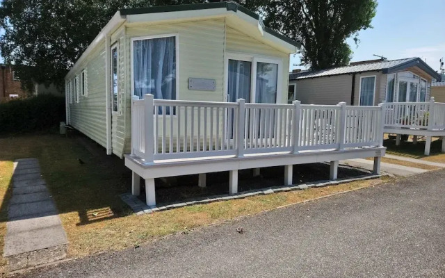 Seaview Escapes