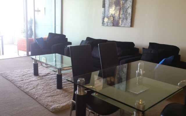 Grand Hotel Apartments Gold Coast by owner