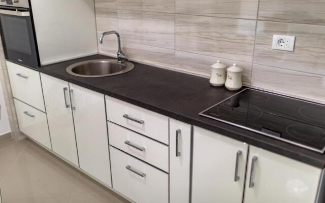 Apartman A13 Šušanj